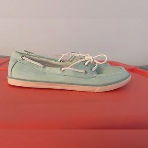 Women’s boat shoes (mint green)